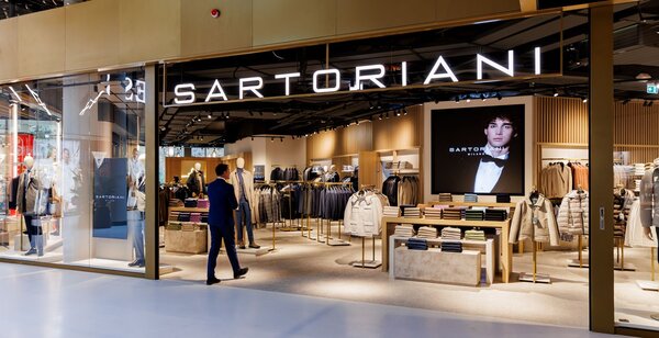AE_Case Study_LED wall sartoriani-06.jpg
