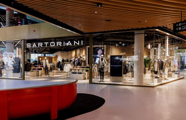 AE_Case Study_LED wall sartoriani-07.jpg