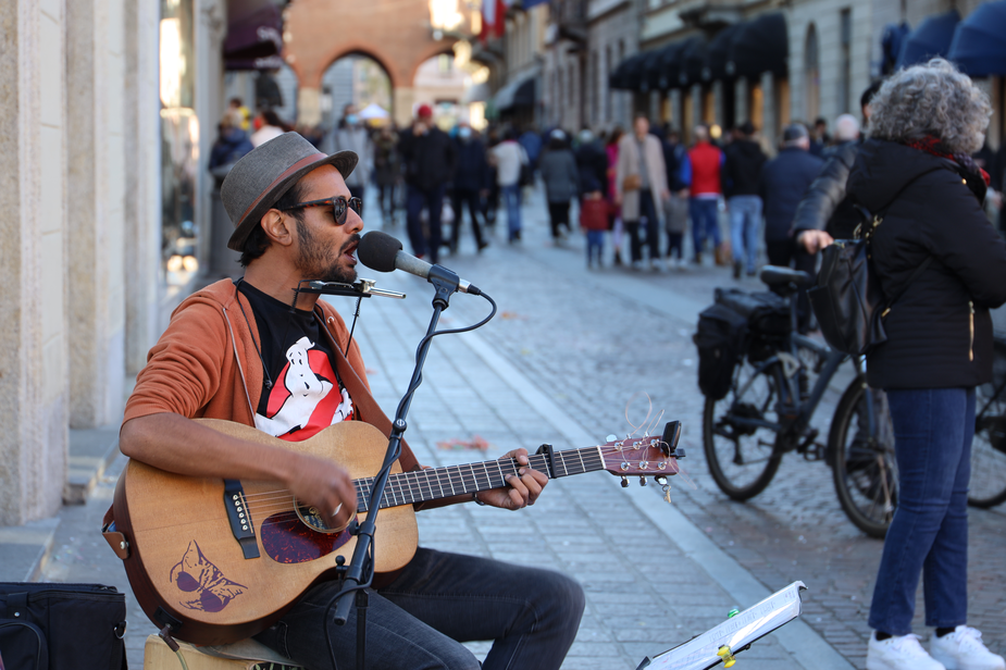 AE - Il PA per gli artisti di strada - 01.JPG