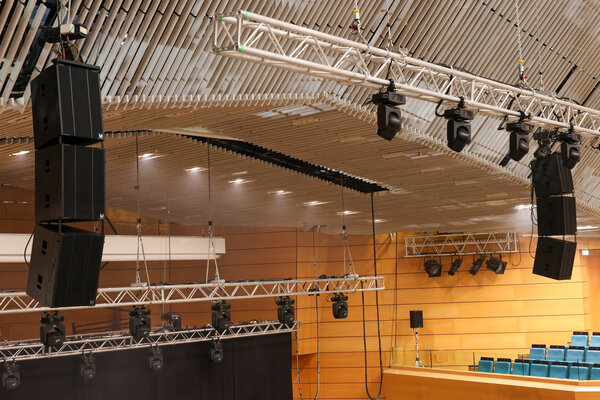 AE - Case Study - Teatro Dal Verme 05.jpg