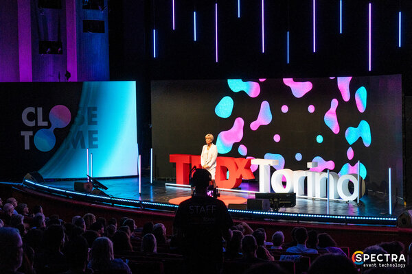AE-TEDx-Yes Tech-05.jpg