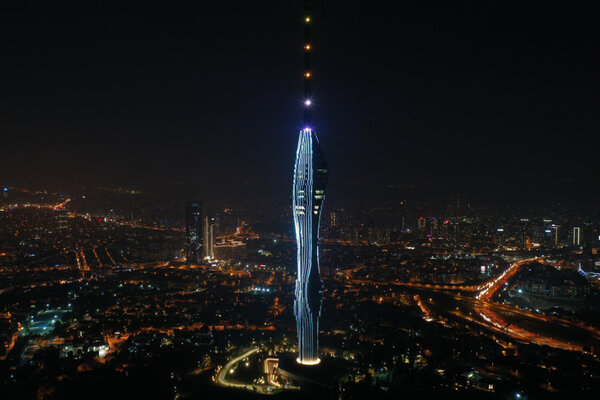 AE - MADRIX, il controller luci che va oltre gli effetti speciali per i live show - 07.jpg