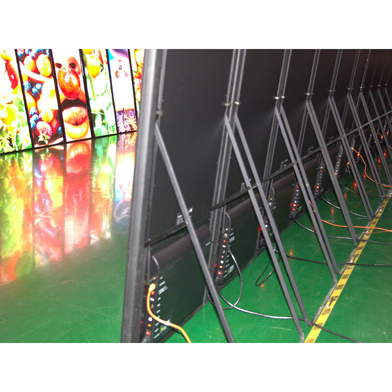 EGO Display P2.5 pixel totem TOTEM01-P2.5I - 1